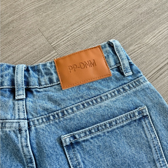 Princess Polly high rise denim shorts - Picture 3 of 7